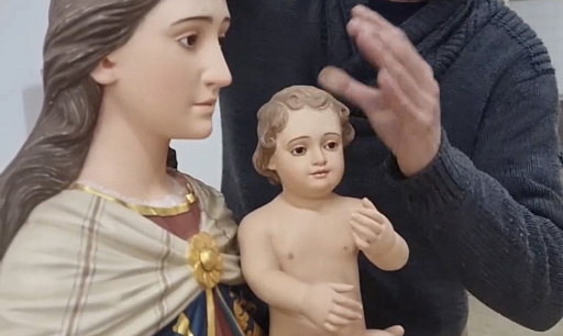 Coroa para a Nossa Senhora do Amparo e resplendor do menino Jesus